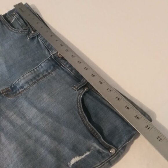 Seven7 women's size 16 denim frayed hem weekend shorts - Picture 7 of 12